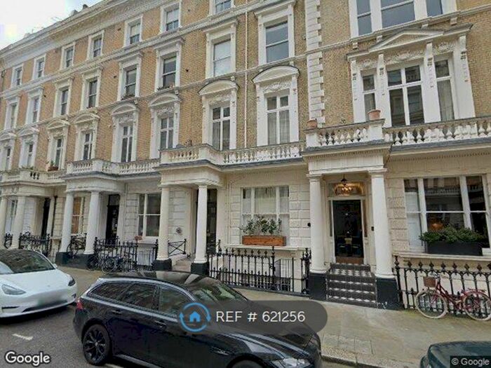 2 Bedroom Flat To Rent In Clanricarde Gdns, London, W2
