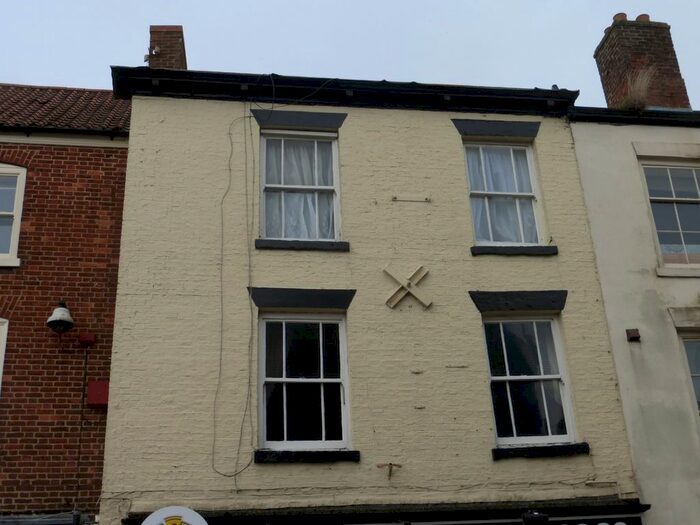 4 Bedroom Maisonette To Rent In Market Place, Caistor, Market Rasen, LN7
