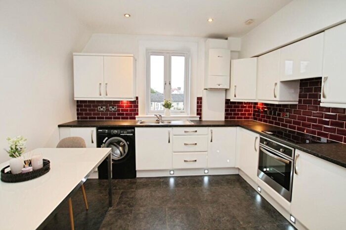 2 Bedroom Flat For Sale In Lothian Street, Bo'ness, West Lothian, EH51