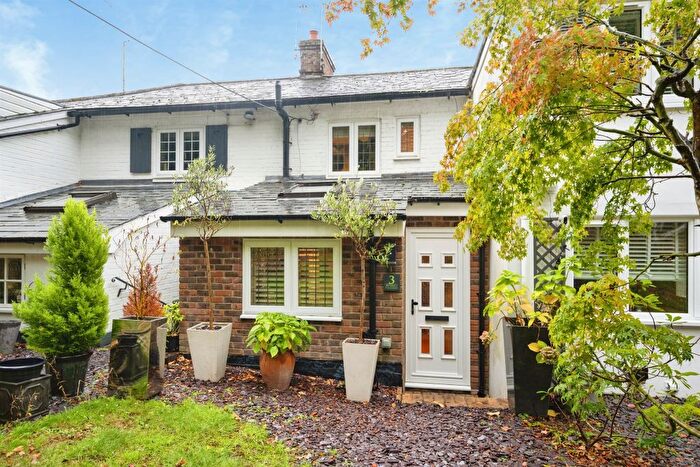 2 Bedroom Terraced House For Sale In Lamberhurst Down, Lamberhurst, Tunbridge Wells, TN3