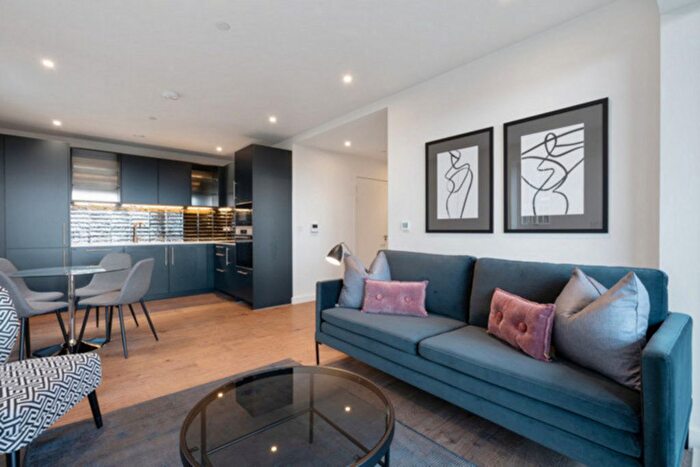 2 Bedroom Flat To Rent In Mary Neuner Road, London, N8