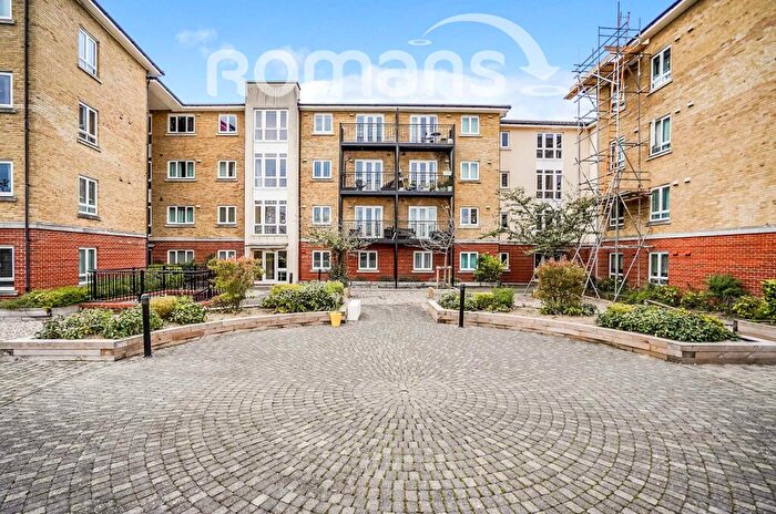 1 Bedroom Flat To Rent In Mathews House, Tadros Court, High Wycombe, HP13