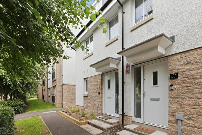 3 Bedroom Terraced House For Sale In Stewards Way, Renfrew, Renfrewshire, PA4