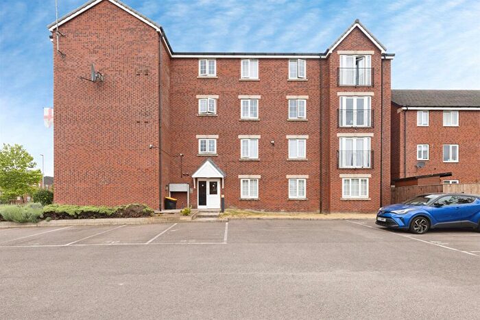 2 Bedroom Apartment For Sale In Murray Avenue, Leeds, LS10