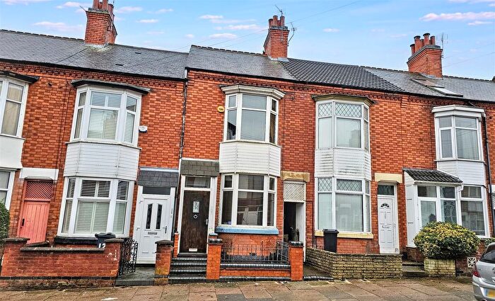 2 Bedroom Terraced House For Sale In Haddenham Road, Leicester, LE3
