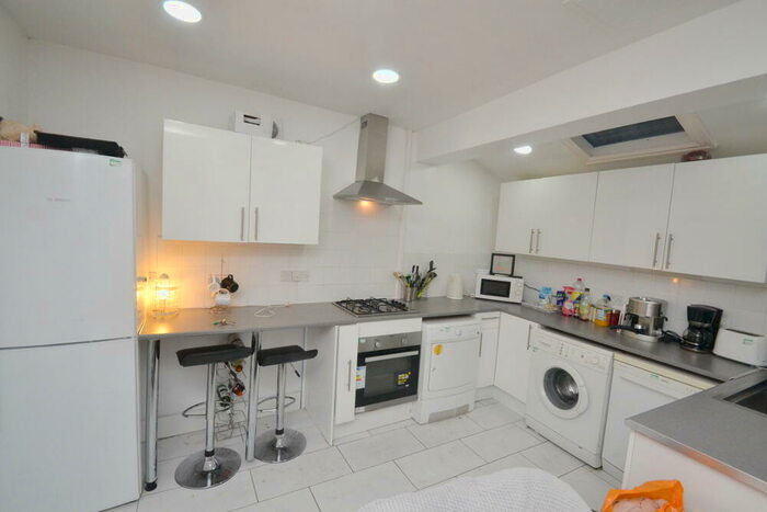 4 Bedroom Terraced House To Rent In Carill Drive, Fallowfield, Manchester, M14