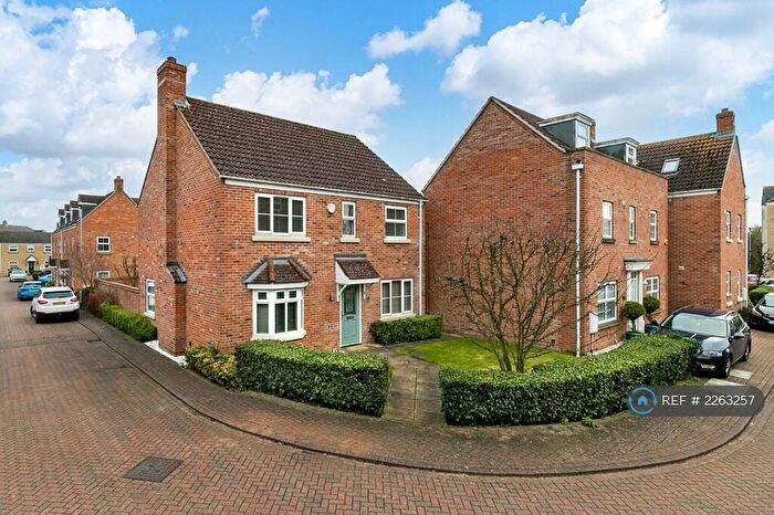 4 Bedroom Detached House To Rent In Howell Drive, Sapley, Huntingdon, PE28