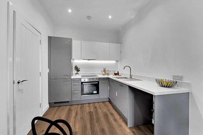 2 Bedroom Flat To Rent In Cotton Gardens, Union Mill, Vernon Street, Bolton, BL1
