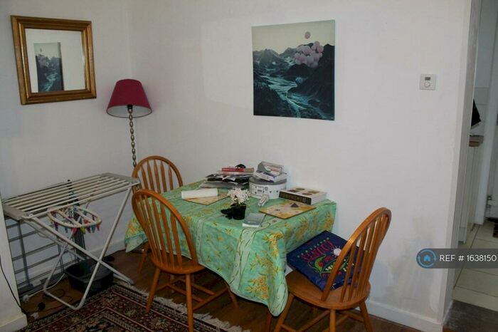 3 Bedroom Terraced House To Rent In Bonhay Road, Exeter, EX4