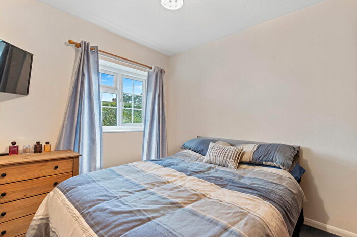 3 Bedroom Terraced House For Sale In Old School Close, Codicote, Hitchin, SG4
