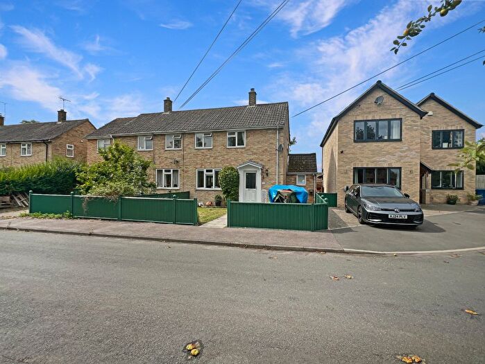 2 Bedroom Semi-Detached House For Sale In Bush Close, Comberton, Cambridge, CB23