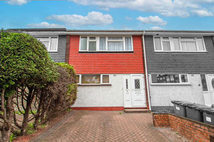3 Bedroom Terraced House For Sale In York Terrace, Northumberland Heath, Erith, DA8