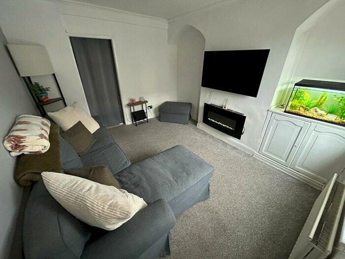 2 Bedroom Terraced House To Rent In Ruskin Road, Lancaster, LA1