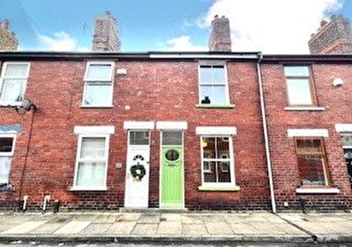 2 Bedroom Terraced House To Rent In Curzon Terrace, York, YO23