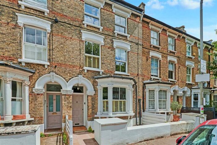 3 Bedroom Terraced House To Rent In Bullen Street, SW11