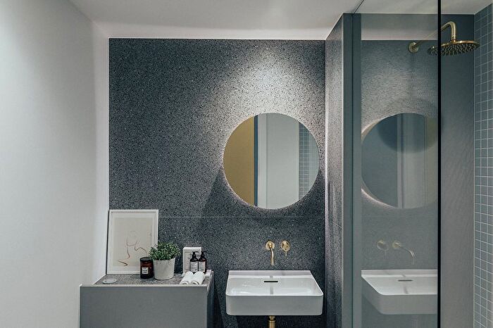1 Bedroom Flat For Sale In Greenwich Peninsula, River Way, SE10
