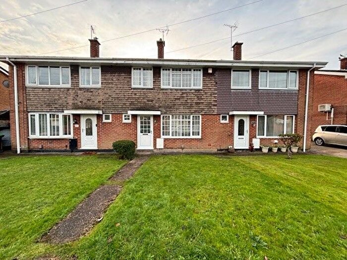 3 Bedroom Town House To Rent In Greensfields, Sutton-In-Ashfield, NG17