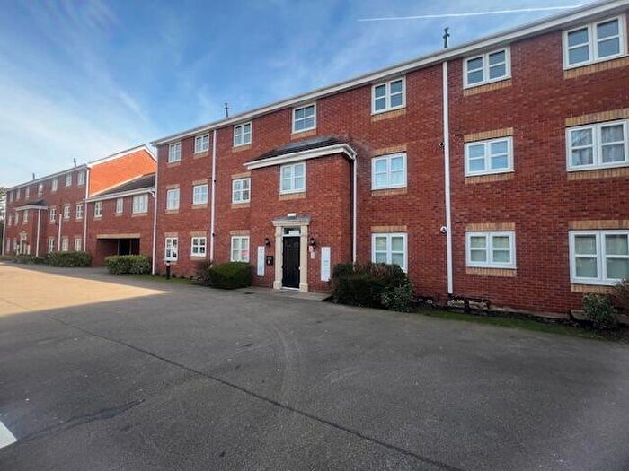 2 Bedroom Apartment To Rent In Shipman Road, Leicester, LE3