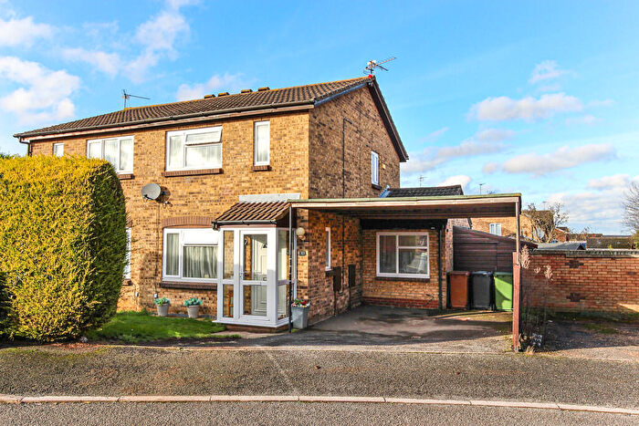 3 Bedroom Semi Detached House For Sale In Weldon Close, Wellingborough, NN8