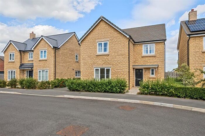 4 Bedroom Detached House For Sale In Bartholomew Way, Corsham, SN13