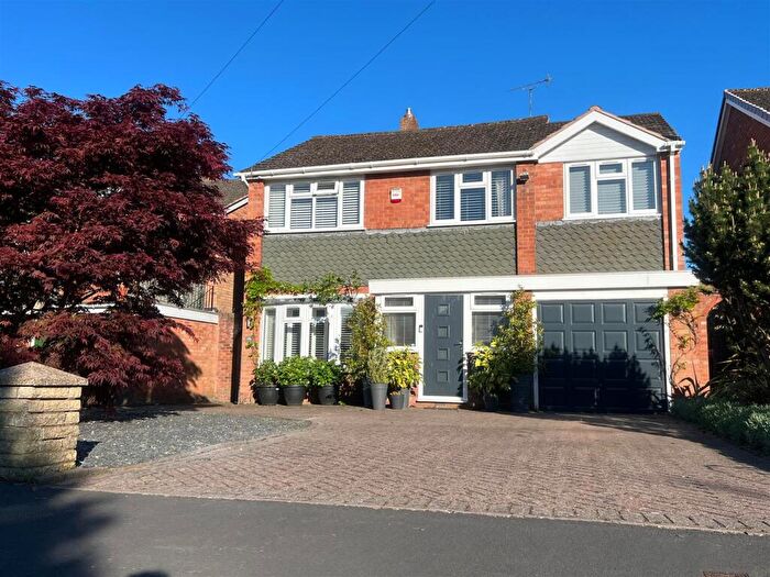 4 Bedroom Detached House For Sale In Eveson Road, Norton, Stourbridge, DY8