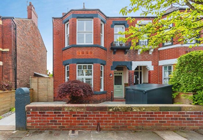 3 Bedroom Semi-Detached House For Sale In Nicolas Road, Manchester, M21