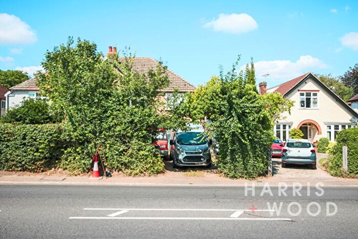 4 Bedroom Semi-Detached House For Sale In Shrub End Road, Colchester, Essex, CO3