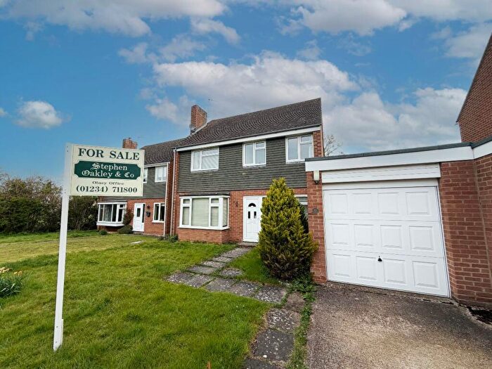 4 Bedroom Detached House For Sale In Beeby Way, Carlton, MK43