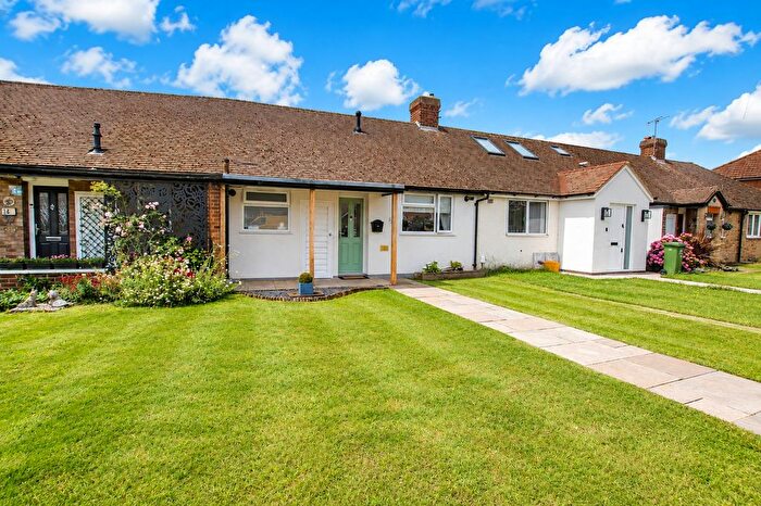 2 Bedroom Terraced Bungalow For Sale In Knightsbridge Crescent, Staines-Upon-Thames, TW18