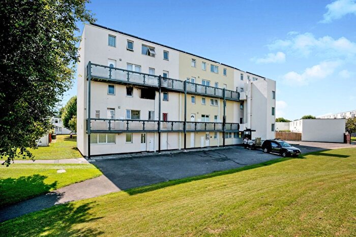 2 Bedroom Maisonette To Rent In Cornwell Close, Gosport, PO13