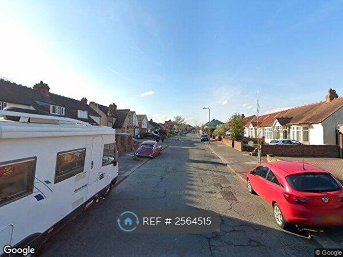 1 Bedroom Flat To Rent In Beattyville Gardens, Ilford, IG6