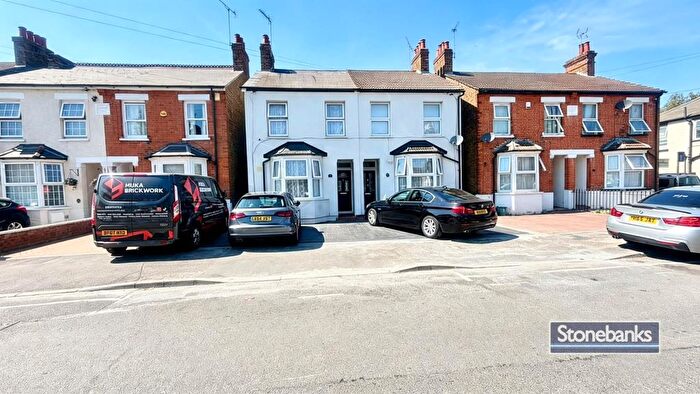 3 Bedroom Terraced House To Rent In Bridge Road, Uxbridge, UB8