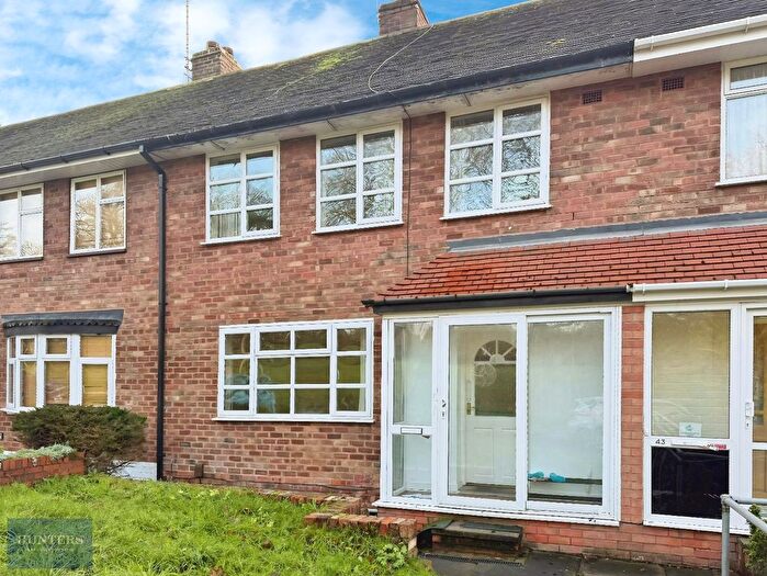 3 Bedroom Terraced House To Rent In Mill Farm Road, Birmingham, B17