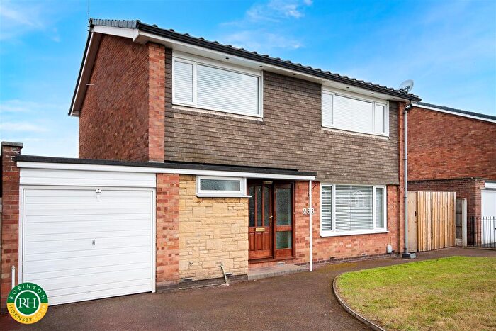 4 Bedroom Detached House For Sale In Stoops Lane, Doncaster, DN4