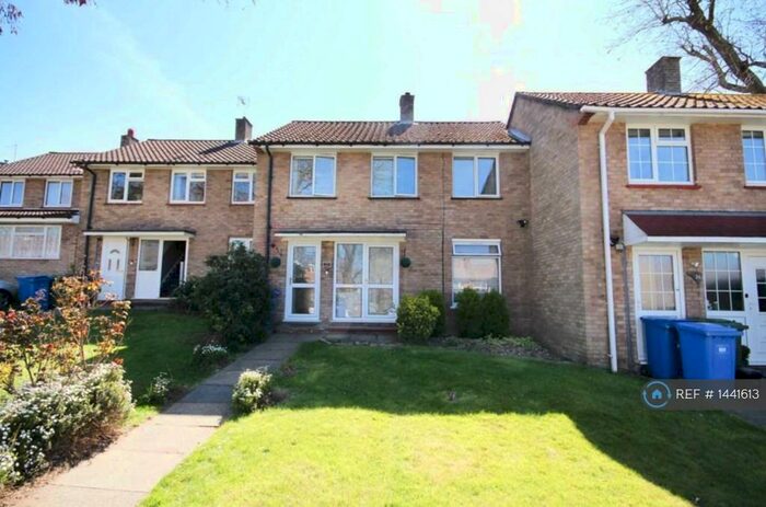 3 Bedroom Terraced House To Rent In Littledale Close, Bracknell, RG12