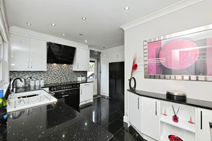 4 Bedroom Detached House For Sale In Major Haddock Close, Royston, SG8