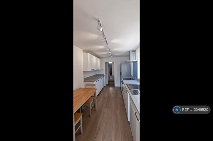 4 Bedroom Terraced House To Rent In Mina Road, London, SE17