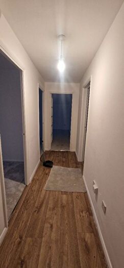 2 Bedroom Flat To Rent In Cherry Blossom Close, London, N13