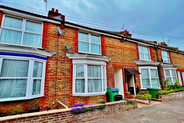 3 Bedroom Terraced House To Rent In Southover Road, Bognor Regis, PO21