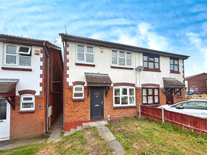 3 Bedroom Semi Detached House To Rent In Barclay Court, Ilkeston, Derbyshire, DE7