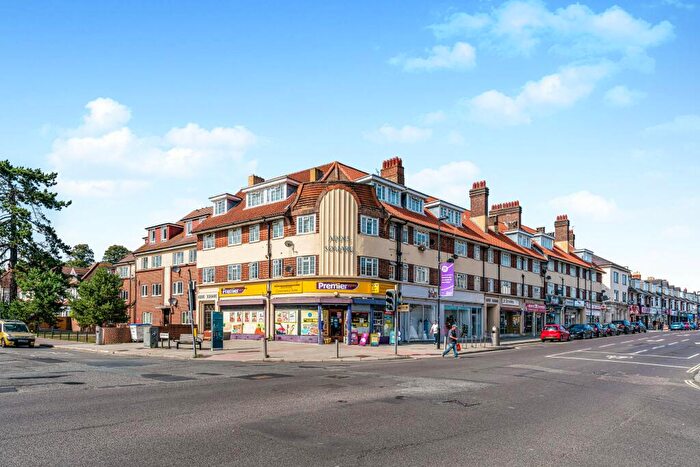 2 Bedroom Apartment To Rent In Addis House, Brookvale Road, SO17