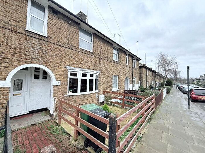 2 Bedroom Terraced House To Rent In Braybrook Street, East, London, W12