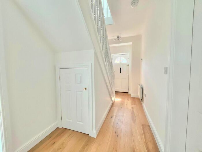 4 Bedroom Detached House For Sale In Chestnut Avenue, Shavington, CW2