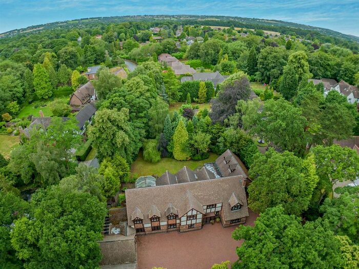 5 Bedroom Detached House For Sale In Roman Road, Little Aston, Sutton