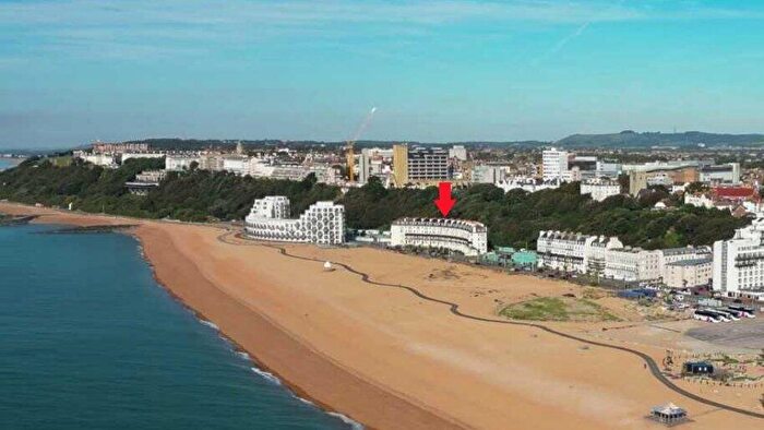 2 Bedroom Apartment To Rent In Marine Crescent, Folkestone, Kent, CT20
