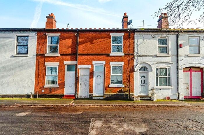 2 Bedroom Property To Rent In Hart Street, Caldmore, Walsall, WS1
