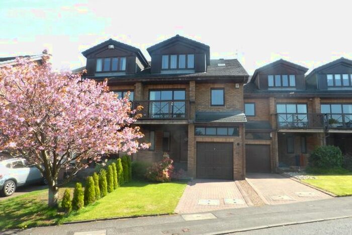 4 Bedroom Town House To Rent In Elderbank, Bearsden, Glasgow, G61