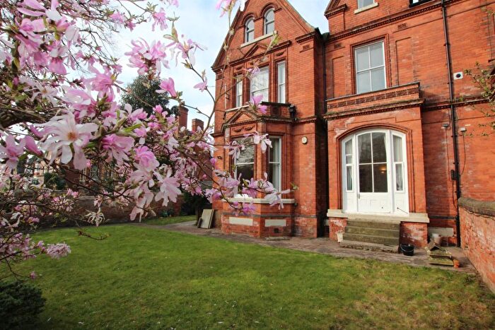 2 Bedroom Apartment To Rent In Lenton Avenue, NG7