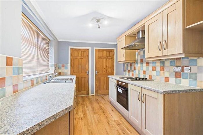 3 Bedroom Flat To Rent In Spohr Terrace, South Shields, NE33