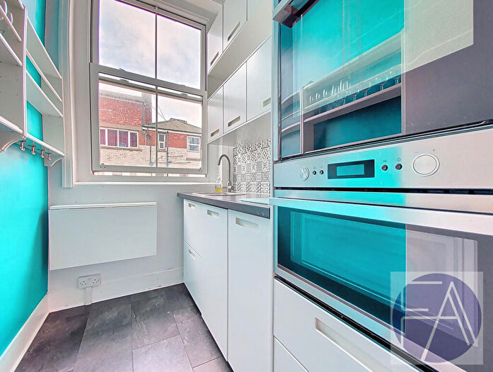 1 Bedroom Flat To Rent In Kenworthys Flats, Southport, PR9